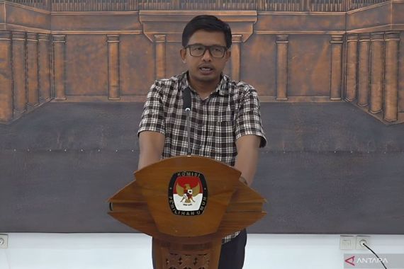 Anggota DPR yang Jadi Menteri Diingatkan Segera Mundur - JPNN.COM