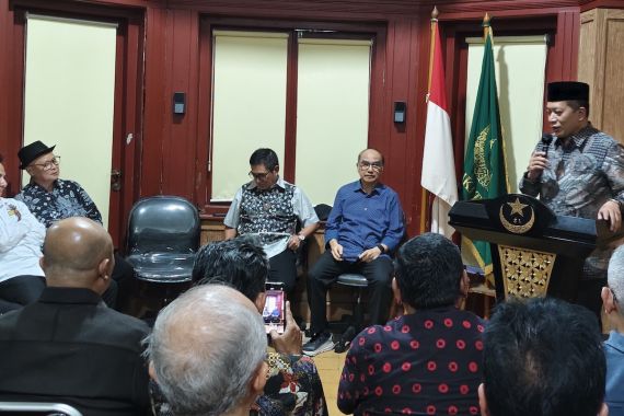 Pesan Hamdan Zoelva untuk Ferry Juliantono di Tasyakuran Syarikat Islam - JPNN.COM