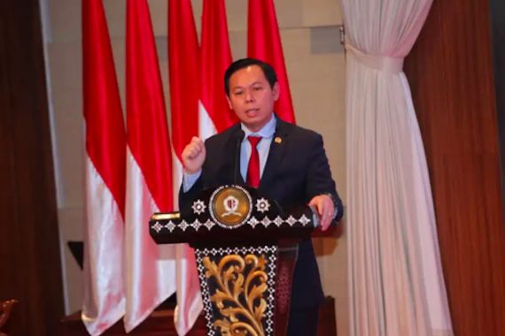 Dukung Indonesia Gabung BRICS, Sultan: Ekonomi Indonesia Perlu Tumbuh 8 persen - JPNN.COM