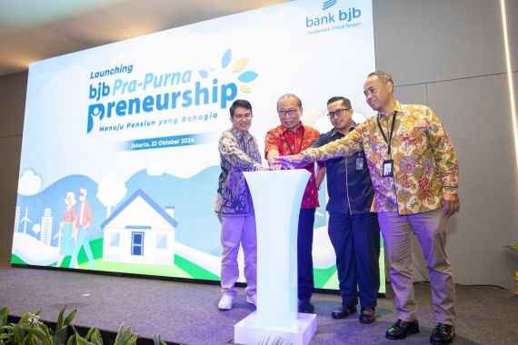 bank bjb Dorong Pensiunan Berwirausaha Melalui Program bjb Pra-Purnapreneurship - JPNN.COM