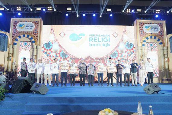 Perjalanan Religi 2024, Apresiasi Istimewa bagi ASN Setia bank bjb - JPNN.COM