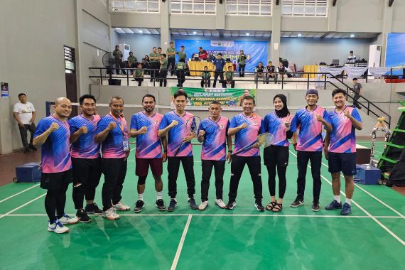 Tim Bulu Tangkis Kemenpora Tembus Semifinal Badminton Tournament 2024 - JPNN.COM