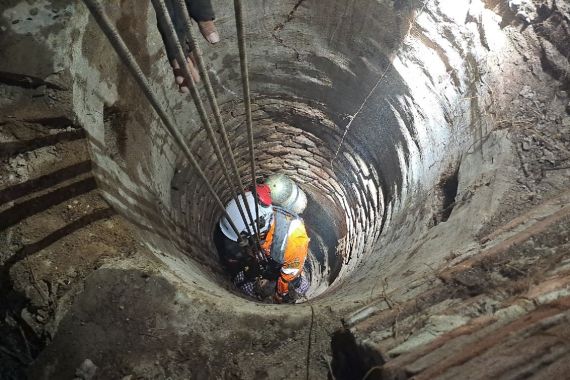 Wanita Berkebutuhan Khusus Ditemukan Tewas Mengambang di Sumur Sedalam 25 Meter - JPNN.COM