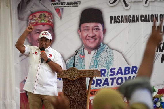 Punya Rekam Jejak Mentereng, Edy Pratowo Pemimpin yang Dicintai Rakyat Kalteng - JPNN.COM