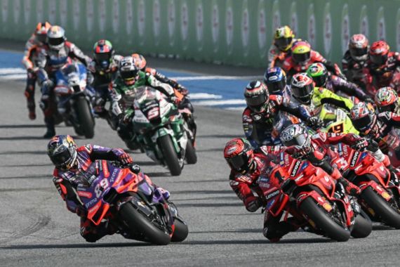 MotoGP Thailand: Marquez Beri Peringatan Keras Buat Pecco - JPNN.COM