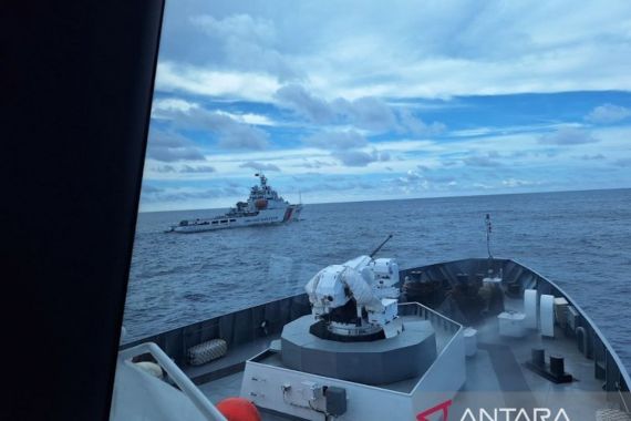 Bakamla Kembali Usir Kapal China yang Masuk Laut Natuna Utara - JPNN.COM