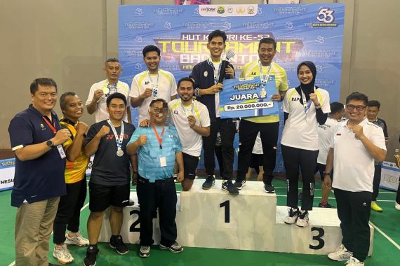 Badminton Tournament Korpri 2024: Asrorun Ni’am Cs Harus Mengakui Keunggulan Tim Jateng - JPNN.COM