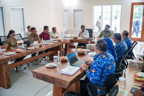 Seusai Blusukan, Menhut Gelar 3 Rapat Terkait Tata Kelola Sawit - JPNN.COM