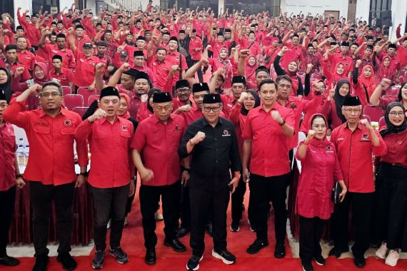 Bicara di Ponorogo, Hasto Harap Kader PDIP Tak Lemah setelah Menghadapi Pengkhianatan  - JPNN.COM