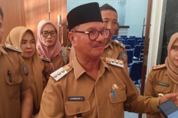 Heboh Kasus Guru Honorer Supriyani, Bupati Meradang, Jabatan Camat Sudarsono Melayang - JPNN.COM