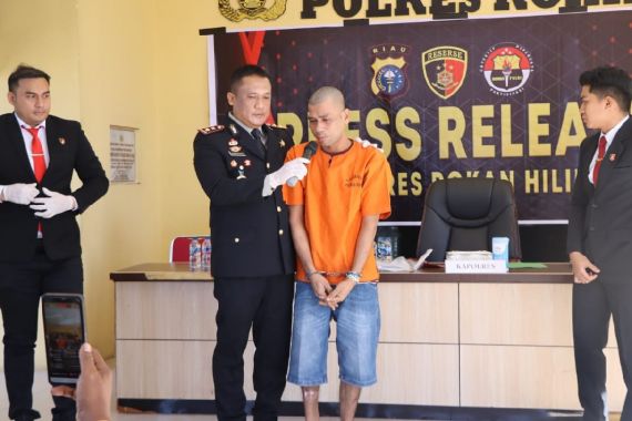 Pria Pembunuh Tetangga di Rohil Ditangkap Polisi, Terancam Dihukum Mati - JPNN.COM