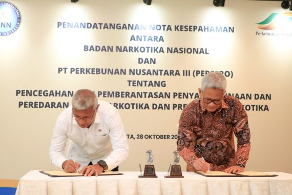 Berantas & Cegah Penyalahgunaan Narkotika, PTPN III Bersama BNN Jalin MoU - JPNN.COM