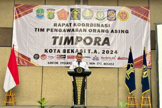 Imigrasi Bekasi Perkuat Posisi dalam Penanganan Pengungsi Bersama TIMPORA - JPNN.COM