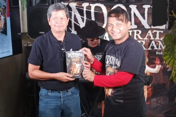 Luncurkan Buku, Rudy Octave Bedah soal Indonesia Darurat Irama - JPNN.COM