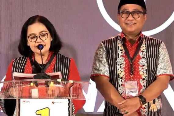 Agustina Bicara Emisi Meningkat, Asap Hitam Trans Semarang & Tenaga Surya - JPNN.COM