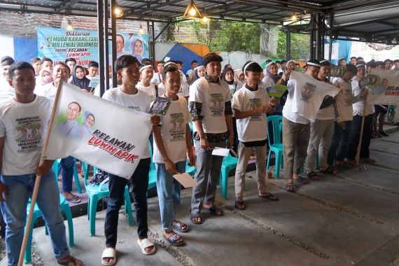 Ratusan Pemuda Karang Taruna & Milenial Bojonegoro Deklarasi Dukung Wahono-Nurul - JPNN.COM