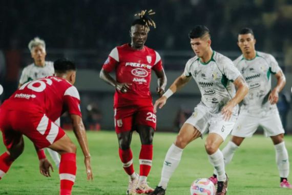 PSS Sleman Mengirim Persis Solo ke Zona Degradasi Liga 1 - JPNN.COM