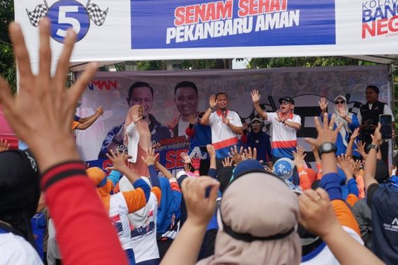 Agung Nugroho Janji Menurunkan Tarif Parkir Setelah Dilantik Jadi Walkot Pekanbaru - JPNN.COM