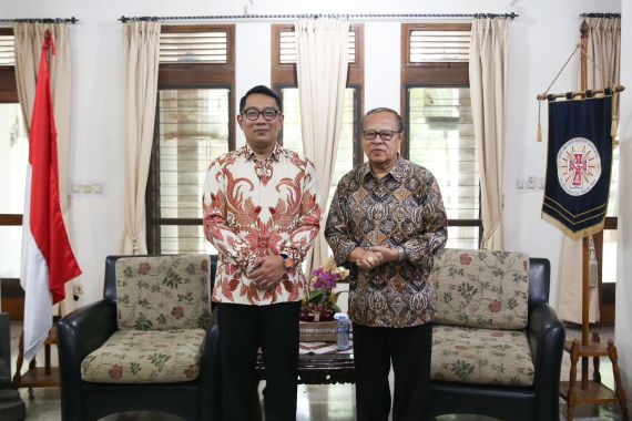 Didatangi Ridwan Kamil, Uskup Agung Jakarta Titipkan Harapan Ini - JPNN.COM