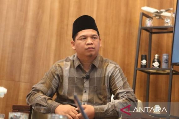 7.908 Pengawas TPS Telah Disumpah Awasi Pemungutan Suara Pilkada Bogor - JPNN.COM