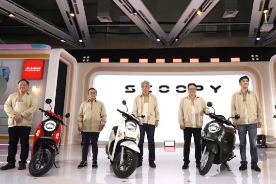 Honda Scoopy Terbaru Resmi Melantai, Sebegini Harganya - JPNN.COM