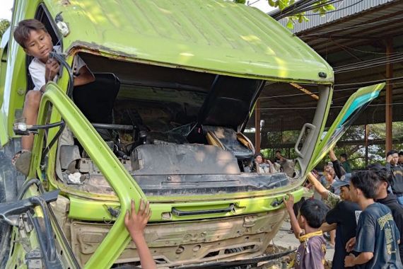 Pesan Polisi kepada Para Pelaku Penjarahan saat Kerusuhan Truk Tambang di PIK 2 - JPNN.COM