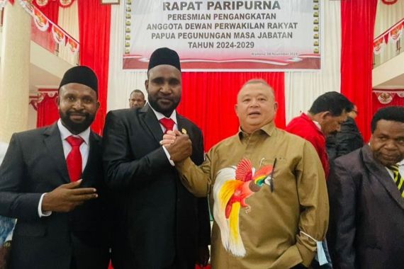 DPP NasDem Tunjuk Sosok Milenial Ini Jabat Ketua DPRD Papua Pegunungan - JPNN.COM