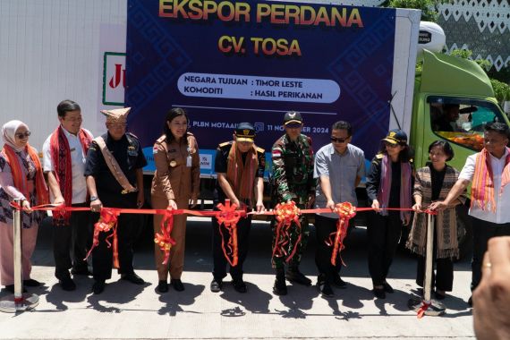 Genjot Ekonomi di Perbatasan RI-Timor Leste, Bea Cukai Gelar Expo di PLBN Motaain - JPNN.COM