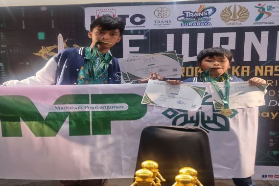 Arfa Wirasena Ardhana dan Raffi Adhemar Raih Juara di Kejuaraan Robotika Nasional 2024 - JPNN.COM