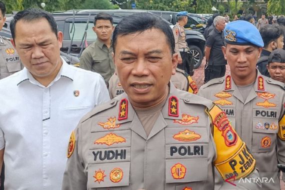 Info Terbaru 2 Oknum Perwira Polri Diduga Tak Netral di Pilkada - JPNN.COM