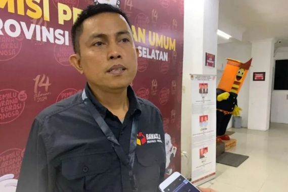 Sanksi Pidana Menanti Kades & Lurah yang Melanggar Netralitas di Pilkada 2024 - JPNN.COM