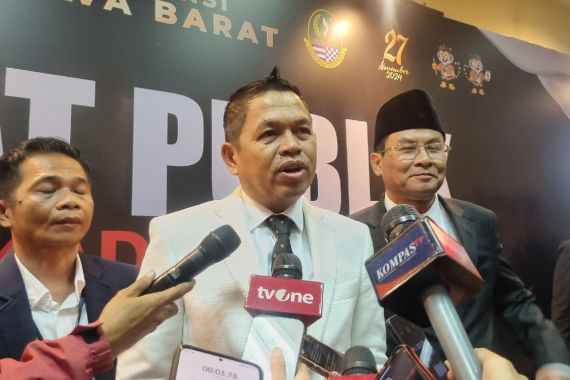 Cerita Dedi Mulyadi Hampir Batal Datang ke Acara Debat Pilgub Jabar - JPNN.COM