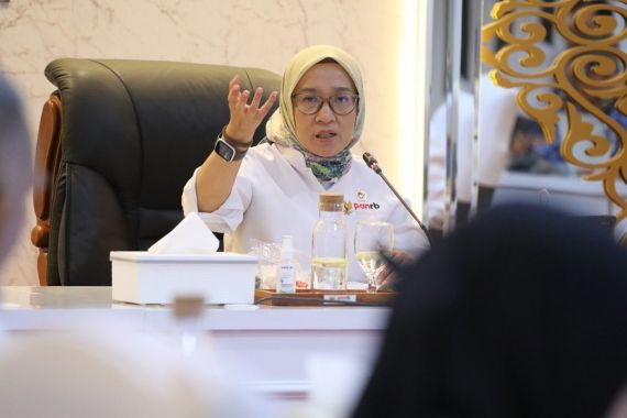 MenPANRB Rini Menyinggung soal Usulan Formasi PPPK 2024 - JPNN.COM