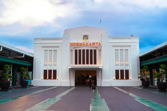 KAI Properti Hadirkan Sentuhan Heritage dalam Beautifikasi Stasiun Yogyakarta - JPNN.COM