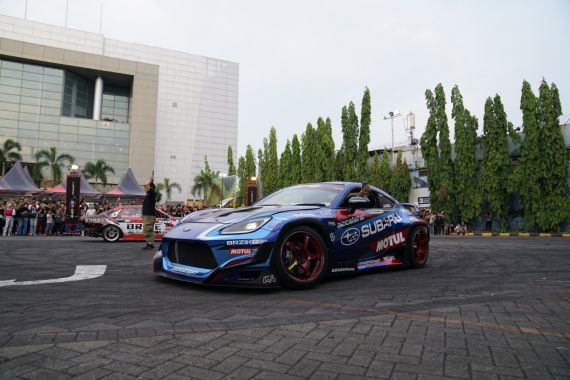 Puncak Rangkaian Ajang BlackAuto Battle 2024 Sukses Guncang Surabaya - JPNN.COM