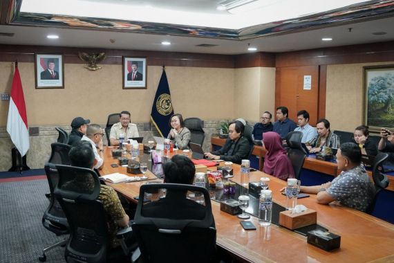 Menyerap Aspirasi demi Melahirkan Kekuatan Baru Ekonomi Kreatif - JPNN.COM