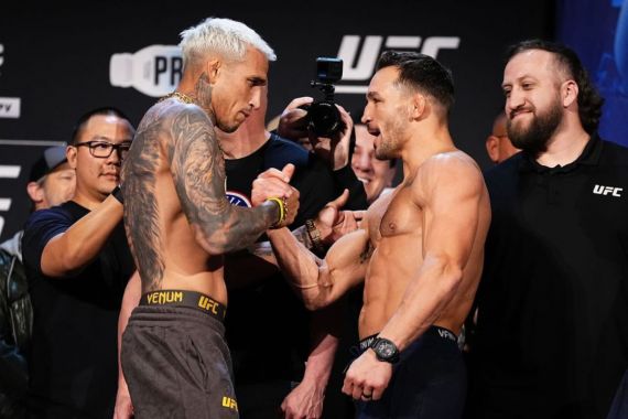 Jelang Pertarungan UFC 309, Charles Oliveira Vs Michael Chandler, Siapa Pemenangnya? - JPNN.COM