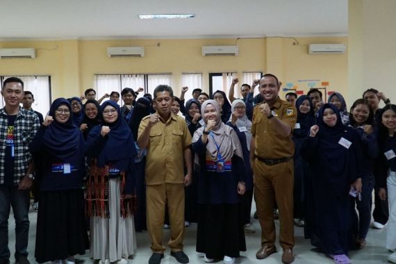 Program Digital Access Inggris Menjembatani Kesenjangan di Indonesia Timur - JPNN.COM