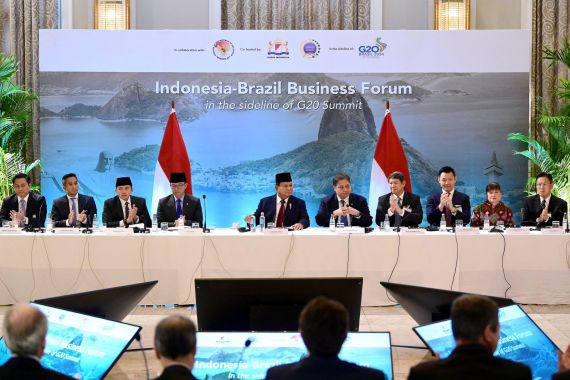 Presiden Prabowo Sebut Indonesia Sedang Menyusul Brasil - JPNN.COM