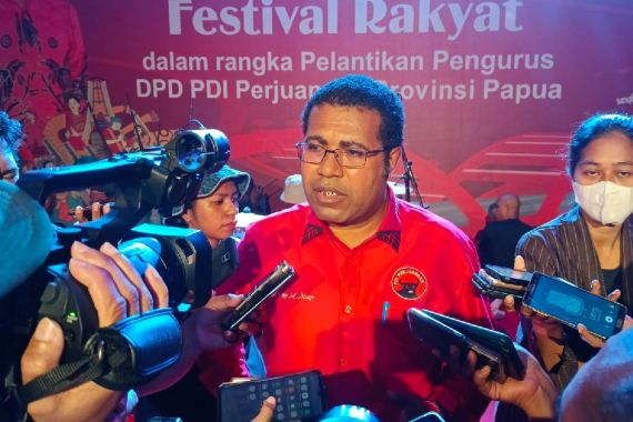 Calon Bupati Biak Numfor Diduga Melakukan Pencabulan - JPNN.COM