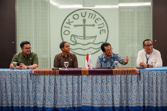 Menhut Raja Juli Antoni Gandeng PGI, Kolaborasi Kelola dan Jaga Hutan Indonesia - JPNN.COM