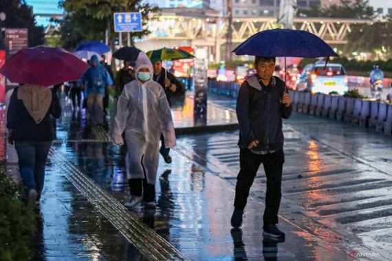 Cuaca Jakarta Hari Ini, Hujan pada Senin Malam - JPNN.COM