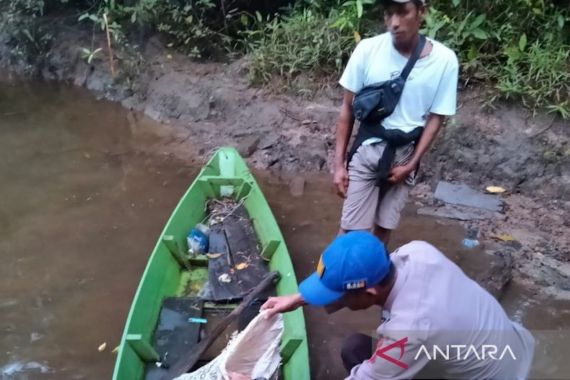 Nelayan yang Hilang di Bangka Barat Ditemukan, Begini Kondisinya - JPNN.COM