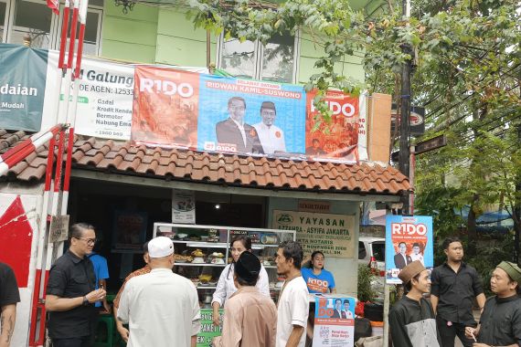 Usung Semangat Gotong Royong, Program Traktiran RIDO Hadir di Pemukiman Warga - JPNN.COM