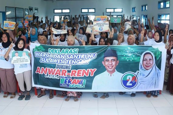 Santri NU Sulteng Gabung Berani Gaspoll, Dukung Anwar-Reny Pemimpin yang Diinginkan Rakyat - JPNN.COM