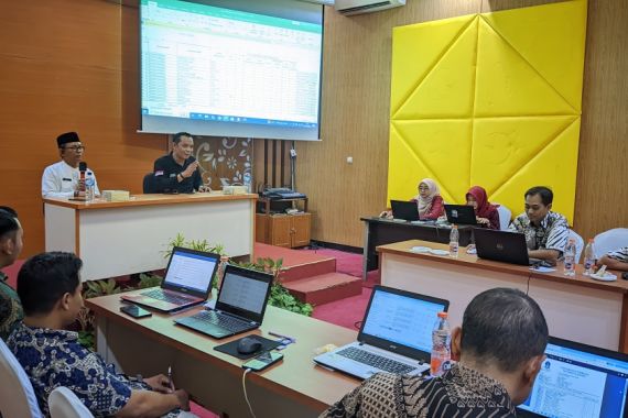 Seluruh Honorer Database BKN & Tercecer Jadi Peserta Seleksi PPPK 2024, Suket Tak Masalah - JPNN.COM