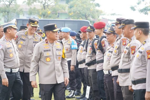 Polda Riau Mengerahkan 1.395 Personel untuk Pengamanan Pilkada 2024 - JPNN.COM