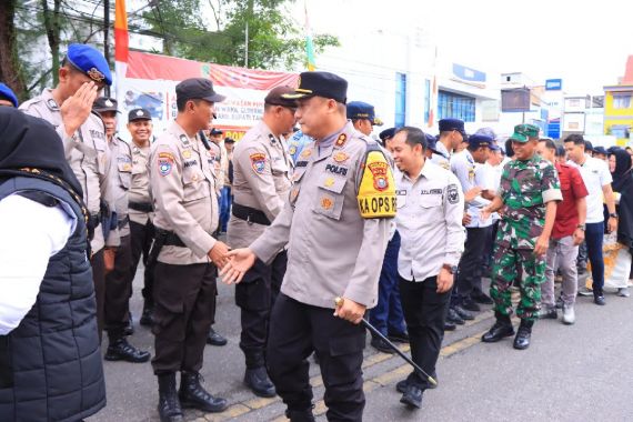 Apel Siaga Patroli Pengawasan Masa Tenang Pilkada Serentak 2024 Digelar di Rohil - JPNN.COM