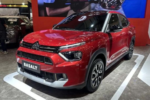 Citroen Basalt Melantai di GJAW 2024, Sebegini Kisaran Harganya - JPNN.COM