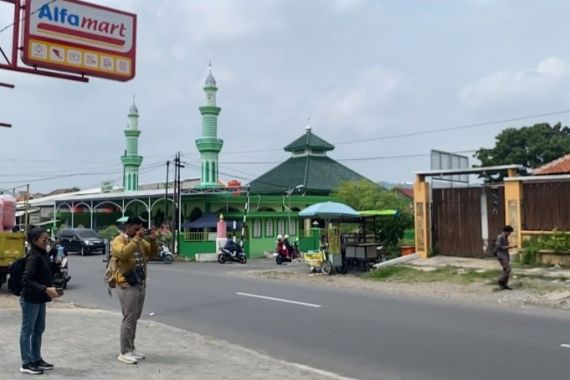 Polisi Gelar Prarekonstruksi Penembakan Siswa SMKN 4 Semarang, Kok Tidak di Depan Paramount Village? - JPNN.COM